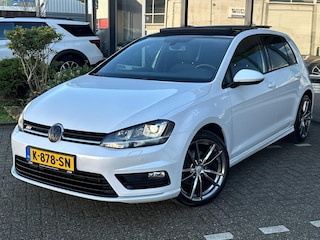 Volkswagen Golf 1.4 TSI ACT R-Line l PANO l SFEERVERLICHTING