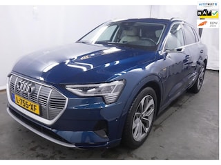 Audi e-Tron 55 quattro 409 pk Sport edition Plus 95 kWh, panoramadak,sport leder, trekhaak, camera , 1 e eigenaar, NL auto met nap