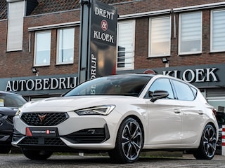 Cupra Leon 1.4 e-Hybrid VZ PANO 19 INCH BLACK OPTIC STUURWIELVERW