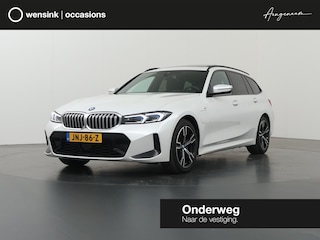 BMW 3-serie Touring 330e | Panoramadak | Ele. stoelen + Geheugen | HUD | Sportstoelen | Camera | Apple CarPlay/Android auto | Adaptieve Cruise Control | Comfort Pakket | M-Sport Pro | HiFi | Curved Display |