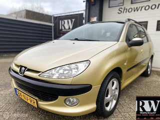 Peugeot 206 SW 1.6-16V Griffe met APK 09-5202