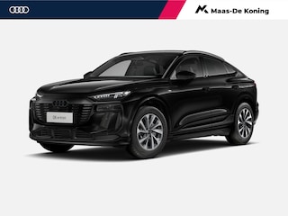Audi Q6 e-tron Advanced edition 252 PK · Tech plus · Trekhaak, mechanisch draaibaar · Warmtewerend glas donker tint