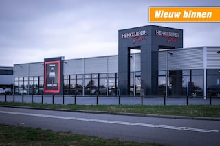 Volkswagen Tiguan 1.5 TSI DSG R-Line / Leer /elekt. stoelen/ Panodak / IQ Led Matrix / Camera/ App-Connect