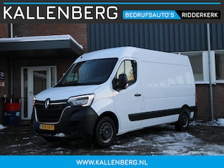 Renault Master T35 2.3 dCi 135PK L2H2 / Trekhaak / Carplay / Navi / 3 zits