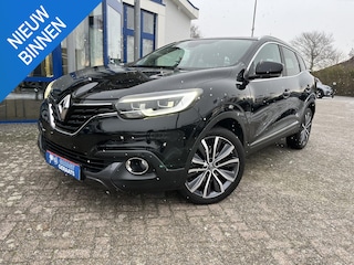 Renault Kadjar 1.2 TCe Bose | Key-less go and entry, Navigatie, Parkeersensoren V+A en camera, 19"LM-velgen
