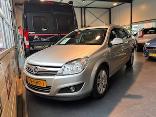 Opel Astra Wagon 1.6 Cosmo|Luxe uitvoering|Stoelverw|NAP|Leder|Cruise Control|PDC Achter
