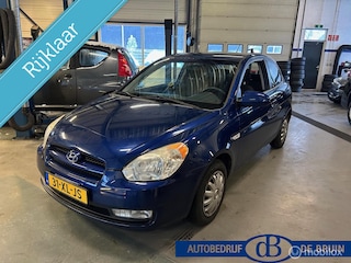 Hyundai Accent 1.4i Dynamic Airco