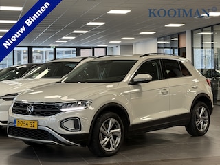 Volkswagen T-Roc 1.0 TSI Life 110pk 75 Edition Navigatie/Camera/Trekhaak