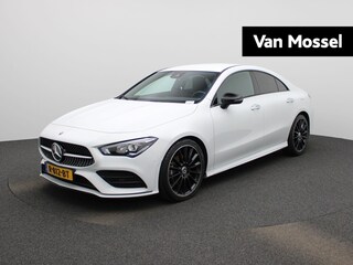 Mercedes-Benz CLA 180 AMG Line AUTOMAAT | AMG LINE | NIGHT PAKKET | AMBILIGHT | WIDESCREEN | STOELVERWARMING | CAMERA | NAVIGATIE | CRUISE | CLIMA | PDC | LMV | 12 MAANDEN BOVAG GARANTIE |