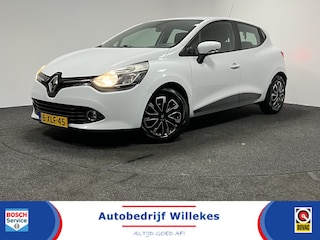 Renault Clio 0.9 TCe Expression | NAVI | CRUISE CONTROL | CARPLAY |