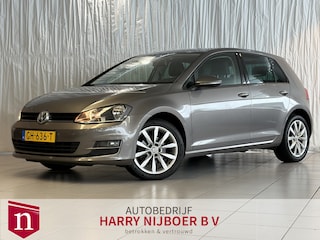 Volkswagen Golf 1.2 TSI Business Edition Navi / Camera / Cruise / stoelverwarming enz