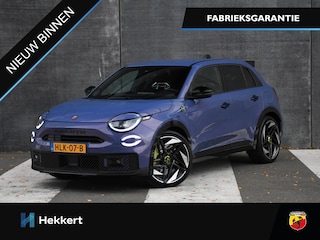 Abarth 600 Turismo 54 kWh 282pk Automaat KUIPSTOELEN | 20''LM | PDC + CAM. | ADAPT. CRUISE | DODE HOEK | STANDKACHEL