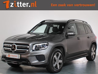 Mercedes-Benz GLB 180 Luxury 7-Persoons Panoramadak, Leder, Sfeerverlichting, Trekhaak, Apple Carplay/Android Auto