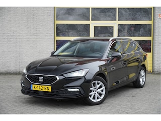 Seat Leon Sportstourer 1.5 TSI Style Launch Edition BJ2020 Lmv 16" | Led V+A | Pdc | Navi | Dynamische knipperlichten | Elek.trekhaak | Achteruitrijcamera | App-Connect | Virtual cockpit | Climate control | Cruise control | Extra getint glas | Nw-model!