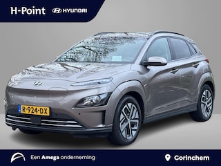 Hyundai Kona EV Fashion 64 kWh | 3-Fase OBC lader | Adaptieve cruisecontrol | Grootscherm Navigatie | Achteruitrijcamera | Apple Carplay & Android Auto | Head-up display |