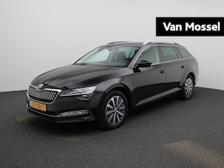 Skoda Superb Combi 1.4 TSI iV Business Edition Plus 204 PK | Automaat | Cruise Control | Apple Carplay & Android Auto | Achteruitrijcamera | Parkeersensoren | Stoelverwarming | Elektrische Stoel |
