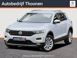 Volkswagen T-Roc 1.5 TSI Sport | LED | Camera | ACC
