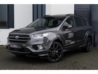 Ford Kuga 1.5 EcoBoost ST Line PANO / TREKHAAK / CAMERA