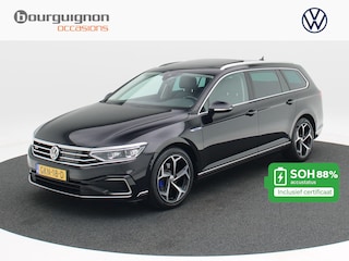 Volkswagen Passat Variant 1.4 TSi 218 Pk Automaat PHEV GTE Business | Adaptive Cruise | Panoramadak | Stoelverwarming | Trekhaak | Navigatie | Camera | Carplay | 18 Inch
