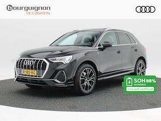 Audi Q3 45 TFSi e 245 Pk Automaat S-Line | Cruise Control | CarPlay | Navigatie | Stoelverwarming | Parkeersensoren | Panoramadak | 19 Inch |