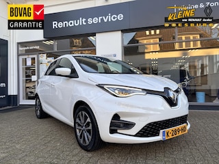 Renault Zoe R135 Intens 52 kWh Accukoop | inclusief accu | Pack winter | Soh waarde 95% | 50kw DC snelladen |