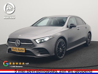 Mercedes-Benz A-klasse 250 e Business Solution AMG Limited Plug In Hybrid 218pk PHEV | Adaptive Cruise | Head Up | Multi Beam LED | Alcantara Sportstoelen Verwarmd | Night Pakket | Sfeerverlichting | MBUX | Apple Carplay | Widescreen Navi | 19"L.M | Mountaingrau Magno |