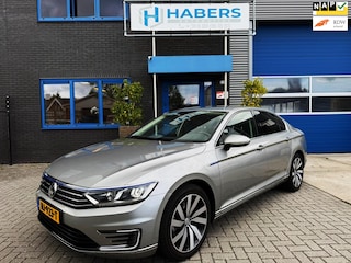 Volkswagen Passat 1.4 TSI GTE Highline 231PK|Origineel NL|Navi|DSG-AUT|Full Led|Adaptive Cruise|StoelVW|Sportstoel|Carplay|SfeerVL