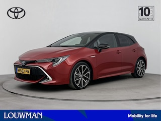 Toyota Corolla 1.8 Hybrid Executive | Metaallak | Stoelverwarming | Parkeersensoren | LM-Velgen | Donker Getinte Achterruiten |