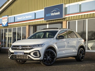 Volkswagen T-Roc 1.5 TSI R-Line Edition | Pano | Navi | App-connect | LED Plus | 19" LMV Black | Nw.prijs € 55.660,-!