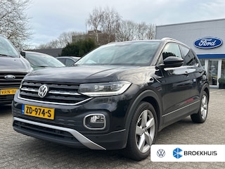 Volkswagen T-Cross 1.0 TSI 115 pk Style | Trekhaak | Parkeersensoren | Dodehoek detectie |