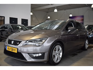 Seat Leon ST 1.4 TSi FR Connect LED | Panoramadak | Leder/Alcantara | Carplay | Seat Sound | Sportstoelen