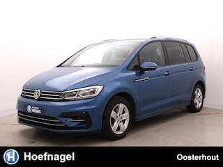 Volkswagen Touran 1.5 TSI Highline Business R 7p | Automaat | Adaptive cruise | Stoelverwarming | CarPlay | Camera | Trekhaak