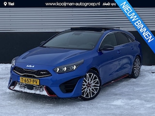 Kia ProCeed 1.6 T-GDi GT Schuif-/kanteldak, Trekhaak, stoel- & stuurverwarming, navigatie, Apple CarPlay/Android Auto, keyless, seat memory, lage KM stand! Boekjes compleet