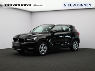 Volvo XC40 2.0 T4 Momentum Pro / Trekhaak / Stoel+stuurwielverwarming / CarPlay / Parkeercamera