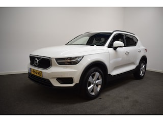 Volvo XC40 T3 157pk/ Trekhaak 1600kg/ Apple CarPlay/ Cruise/ Parkeerverw./ Stuur & Stoel verw./ Achterbank verw