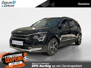 Kia Niro 1.6 GDi Hybrid DynamicPlusLine | Navigatiesysteem | Apple Carplay / Android Auto | Licht + Regensensor | Stoel + Stuurverwarming| Elektrisch bedienbaar Schuifdak | Elektrische Achterklep | Parkeersensoren Voor + Achter | Cruise Control Adaptief | Rijstrooksensor + Correctie |
