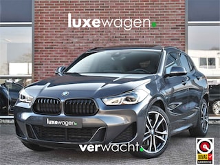 BMW X2 xDrive25e M-Sport Pano ACC H/K HUD El-zetels Camera Carplay