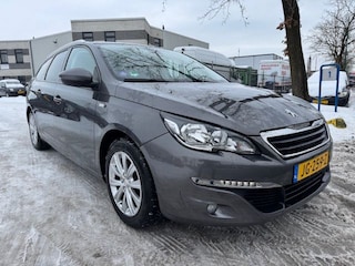 Peugeot 308 SW 1.2 PureTech Style 183.000km Airco/ECC,Navigatie,Panoramadak