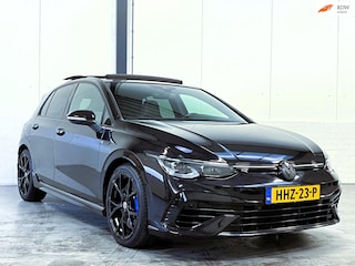Volkswagen Golf 2.0 TSI R 4Motion Akrapovic|Pano|Leder|H.U.D.|