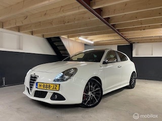 Alfa Romeo Giulietta 1.7 TBi Quadrifoglio Verde Pano-Leder