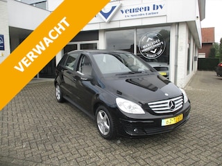 Mercedes-Benz B-klasse 1.7 B180 5DRS BLUE-EFFICIENCY GEEN 2E ZO MOOI