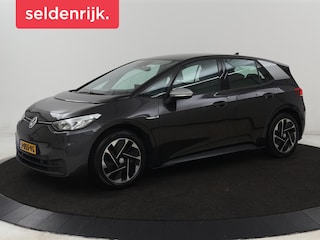Volkswagen ID.3 First 58 kWh | Stoel & stuurverwarming | Adaptive cruise | Camera | Carplay | Navigatie | Full LED | Parkeerhulp | 18" lichtmetalen velgen
