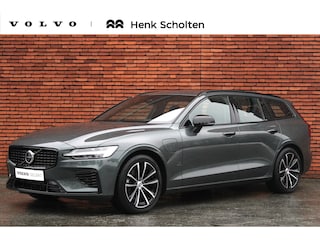 Volvo V60 T6 Plug-in hybrid AWD Plus Dark | Trekhaak | 360 Graden Camera | Verwarmbare Voorstoelen | Adaptieve Cruise Control | Apple Carplay | All-Season Banden | Lederen Bekleding | Adaptieve Cruise Control