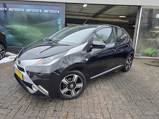 Toyota Aygo 1.0 VVT-i x-clusiv | 2E EIGENAAR | 12MND GARANTIE | AIRCO | KEYLESS | CAMERA |