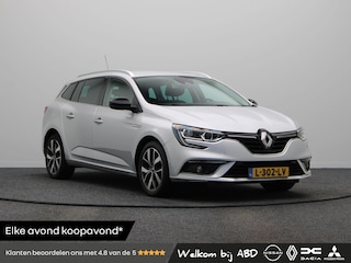 Renault Mégane Estate 140pk TCe Limited | PDC | Achteruitrijcamera | Keyless | Trekhaak.