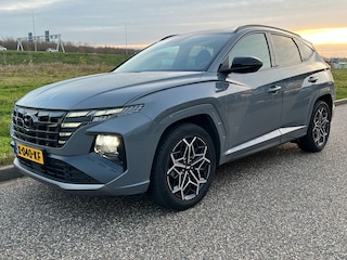 Hyundai Tucson 1.6 T-GDI 265pk PHEV N-Line 4WD | Leder | Climate | Keyless | Navigatie | Elek. Klep | Full - Led | 360 Camera | KRELL Audio | Elek. Stoelen | 19" Lichtmetaal | Winterpakket | Stoelventilatie | Dodehoekdetectie | Adapt. Cruisecontrol