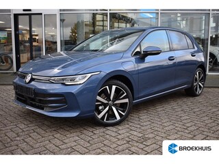 Volkswagen Golf Life Edition eHybrid TREKHAAK | APP. CONNECT | ADAPT. CRUISE | STOELVERWARMING |DAB | LED