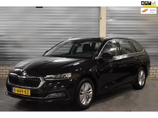 Skoda Octavia Combi 1.0 TSI Business Edition| Apple Carplay / Android Auto | Camera | Virtual Cockpit | Climate Control |Trekhaak|