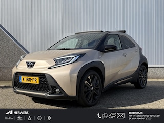 Toyota Aygo 1.0 VVT-i S-CVT Premium / Schuifdak / JBL Audio / Stoelverwarming / Navigatie / Camera / Keyless Entry / 1ste eigenaarsauto.