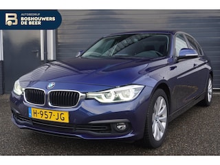 BMW 318i Luxury Edition | LED koplampen | Automaat | Nette auto